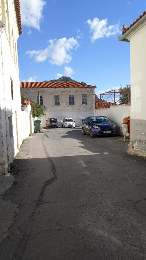 Sapho'S House Apartment Leonidio Exterior photo